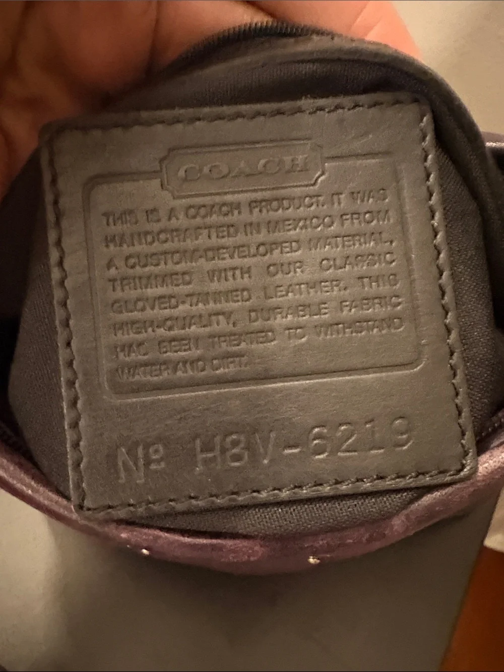 COACH 1998  vintage Neo Crescent shoulder bag in dark lavender